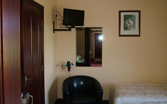 Castleview Golf Course B&B