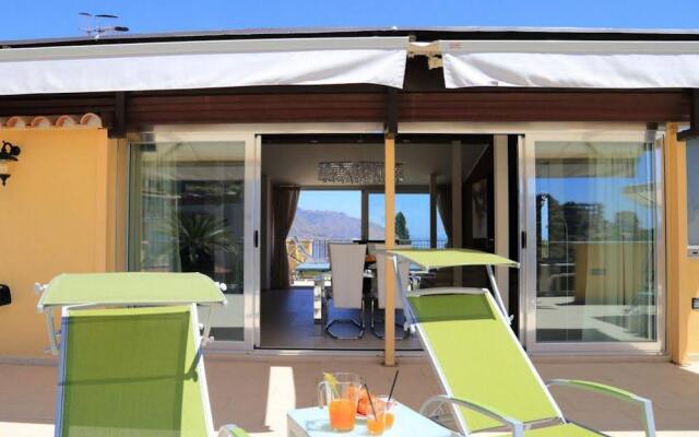 Panoramic Apartments