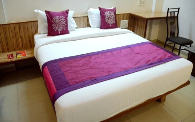 Hotel Saptaruchi