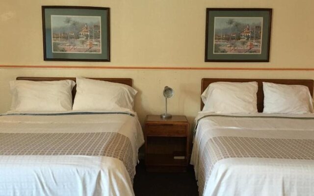 Stay Plus Inn