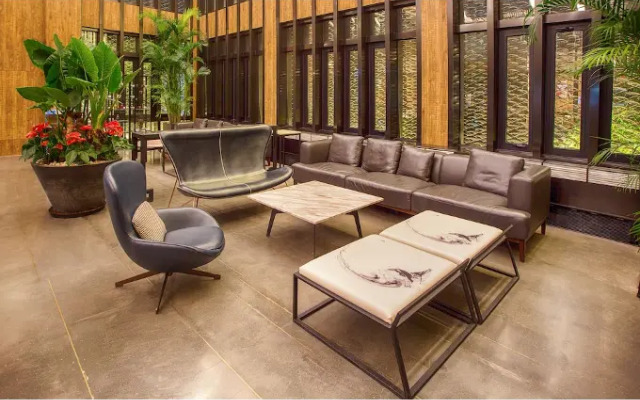 Shanghai Lintin Holiday Hotel