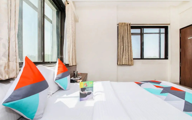 FabExpress Sai Grand Castle Inn