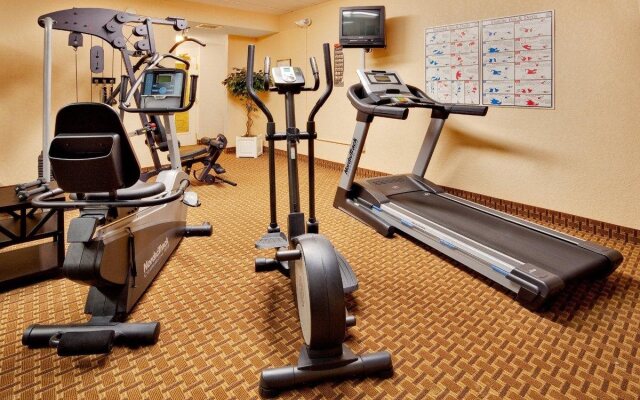 Baymont by Wyndham East Windsor Bradley Airport