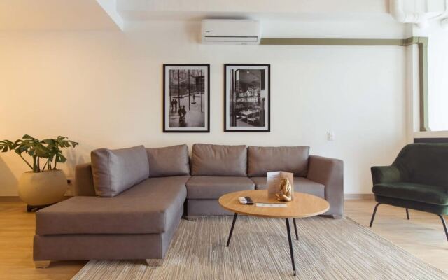 w Amazing Duplex in Laureles