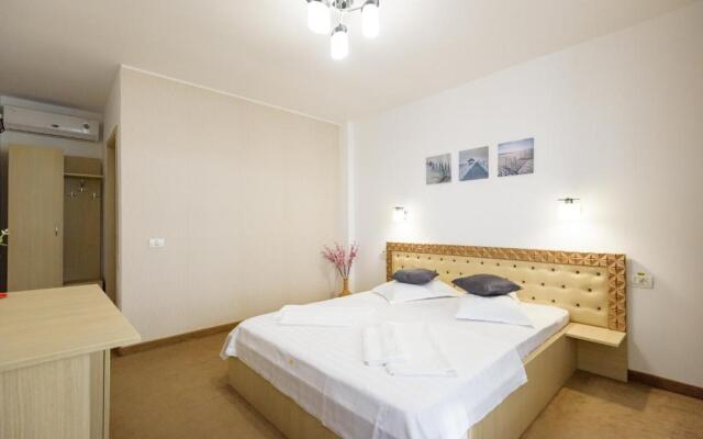 SaloS Beach Resort