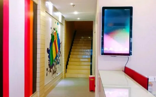 100 Inn (Kangqiao)
