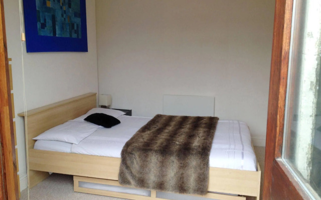 Iffley Apartments