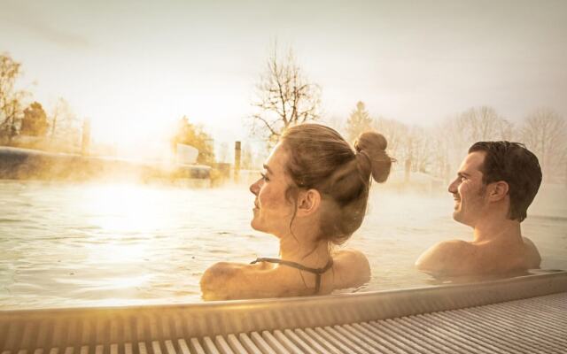 Premium Apartment With Indoor Pool