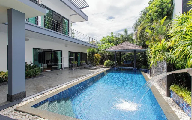 Tropical Haven 4 Bedroom Pool Villa