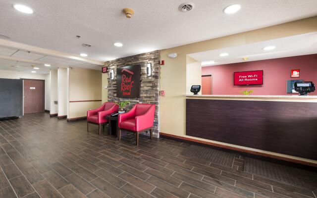 Red Roof Inn Auburn