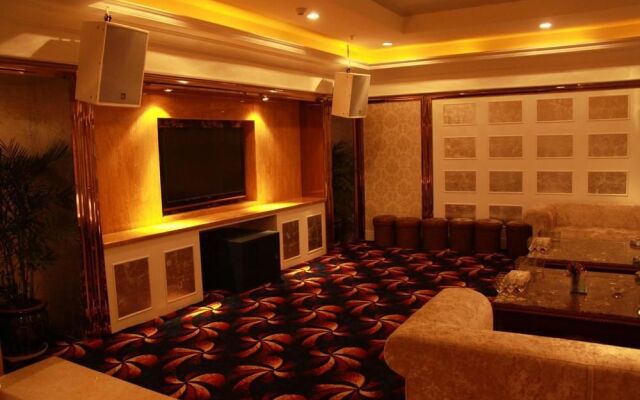 Oriental Luoma Hotel