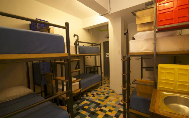 Spot On Junction Hostel