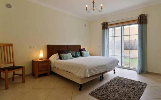 Villa Tulipa / Ategina V036 (Oceano)