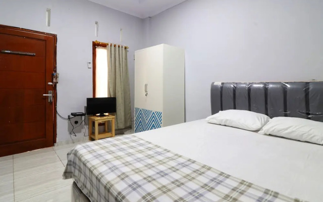 Ombey Guest House by ZUZU