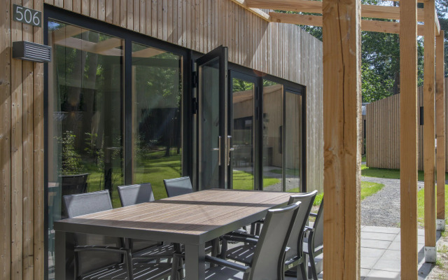 Nice Chalet With air Conditioning, in a Holiday Park at 12 km. From Eindhoven