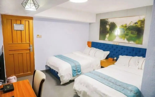 Fenglai Holiday Hostel – Guest Rooms – Foshan