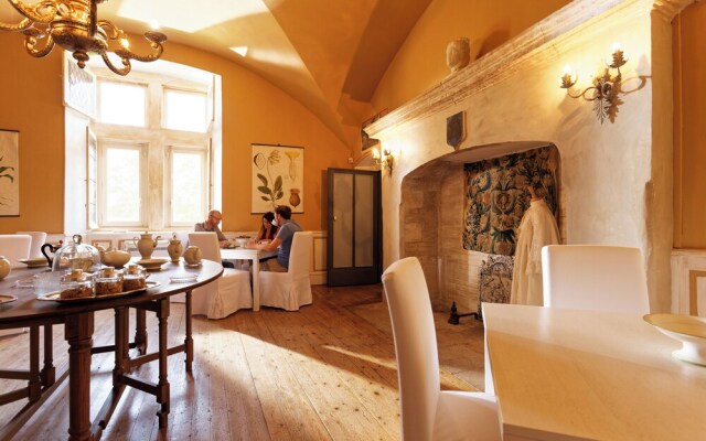 Domaine Du Buc, Le Chateau