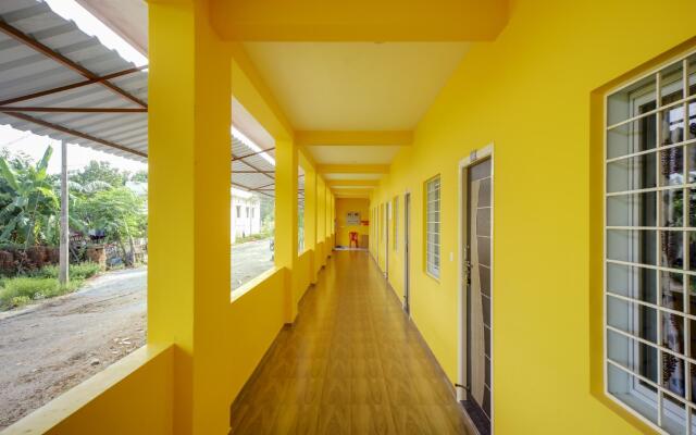 OYO 71032 Auro 7eleven