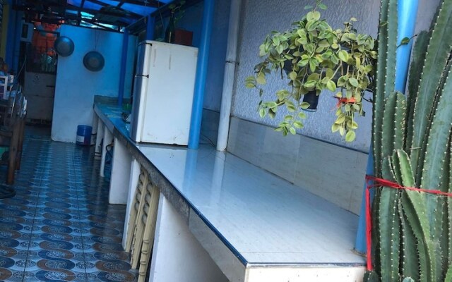 Ravara-Natividad Pension House
