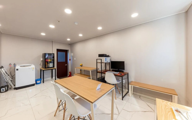 Cheongju Teemer Inn Hotel