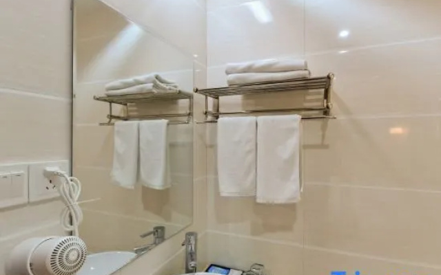 Tiantai Jiahao Business Hotel