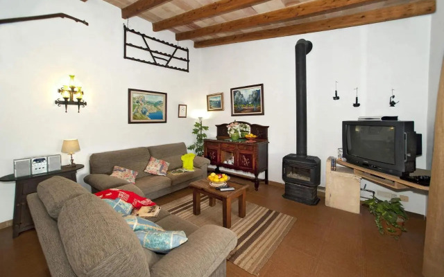 Villa TIA