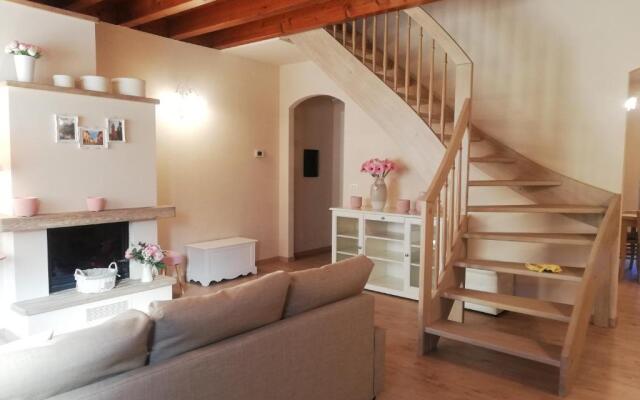 Villa a schiera 6 giardino box auto