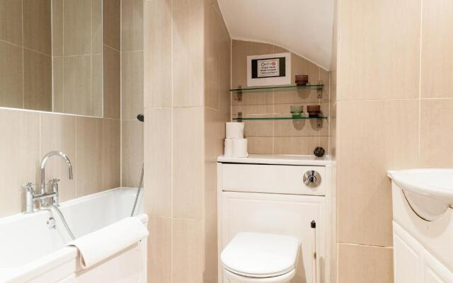 Spacious Comfy 2BR flat