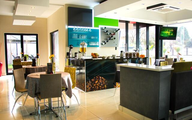 City Living Boutique Hotel