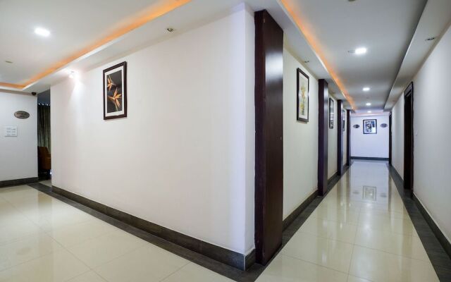 OYO Flagship 18828 Swagath Residency Kondapur