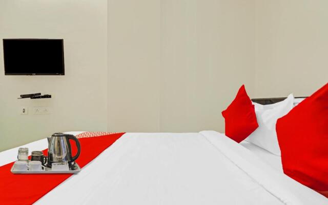 OYO 70119 Happy stay Hotels
