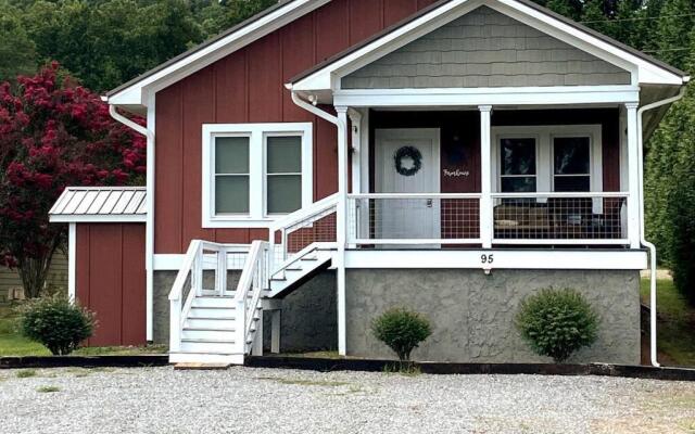 The Farmhouse at Wolfehaven