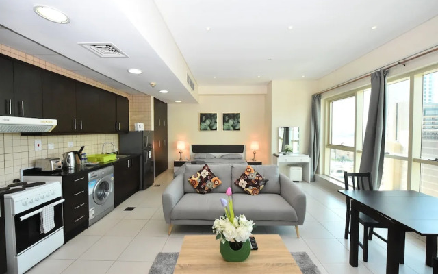 SeaView Studio Royal Oceanic Marina -JMI
