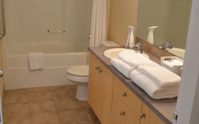 Salish Bed & Breakfast and Spa