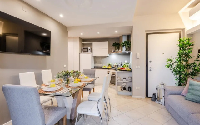 Casa Ambra in Lucca With 1 Bedrooms and 1 Bathrooms