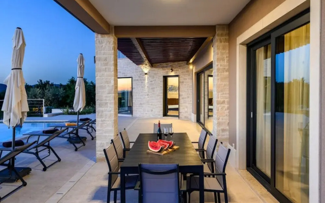 Comfortable Villa With Central Heating