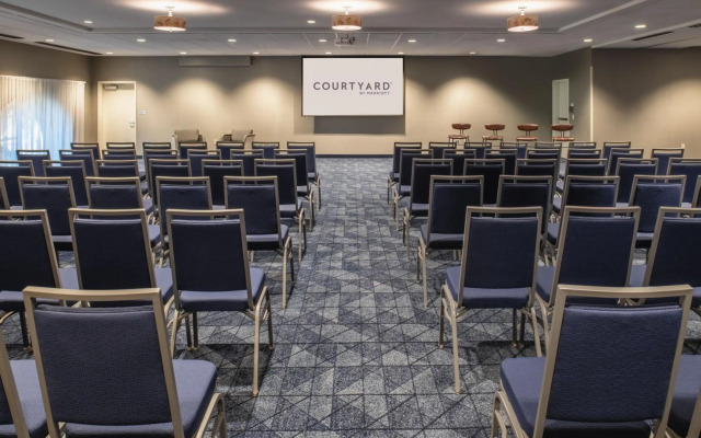Courtyard by Marriott Santa Cruz