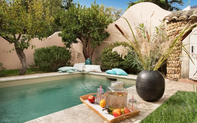 Charming Mas Provencal With Swimming Pool