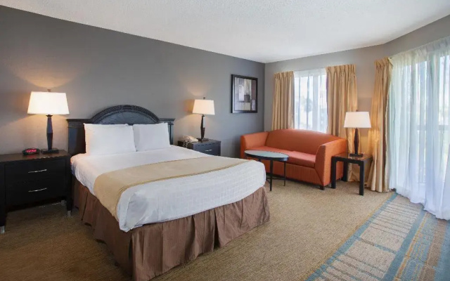 Enclave Hotel & Suites Orlando, a staySky Hotel & Resort