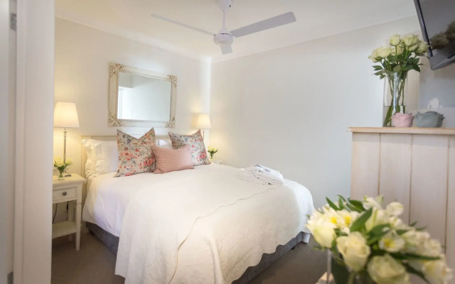 Ocean Watch Guest House