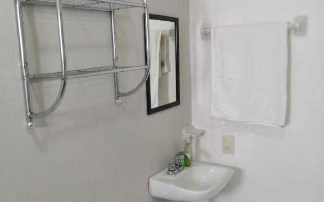 Apartment And Studio 28