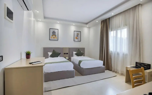 Seven Stays Zayed