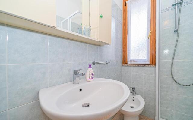 Master Apartment in Villa 6 to 8 Persons With Large Private Garden