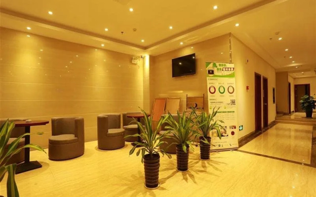 GreenTree Inn Hainan Sanya Chunyuan Seafood Square Express Hotel