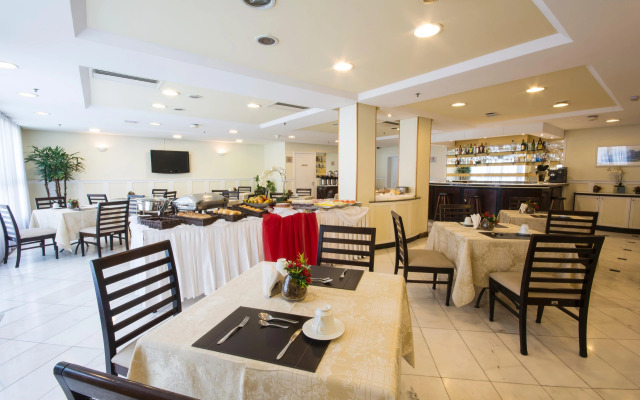 Tsue The Palace Flat