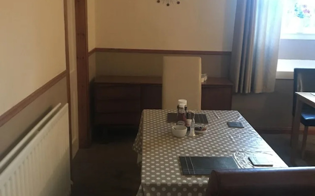 Roselodge Guest House
