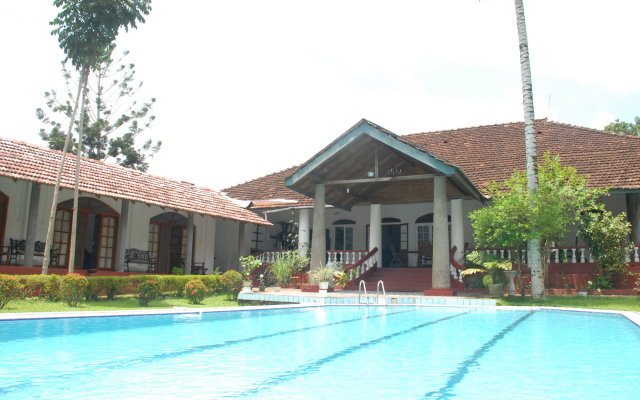 The Bungalow at Pantiya Estate