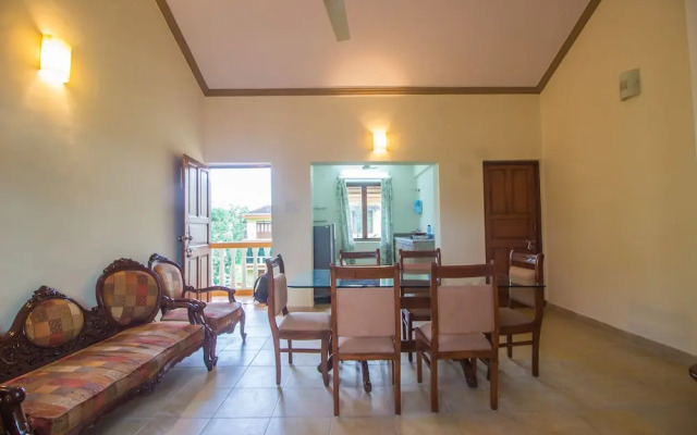 OYO Home 18705 Elegant 2BHK