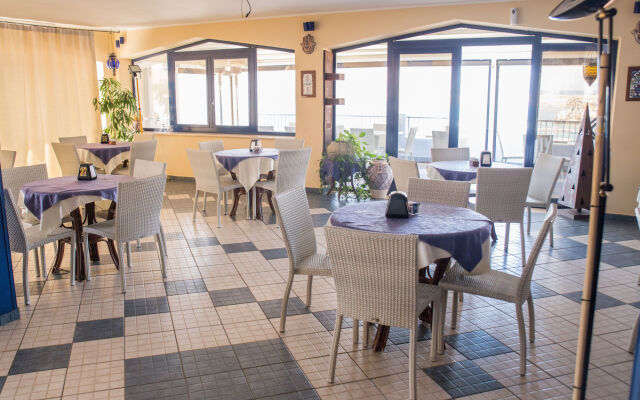 Hotel Al Faro