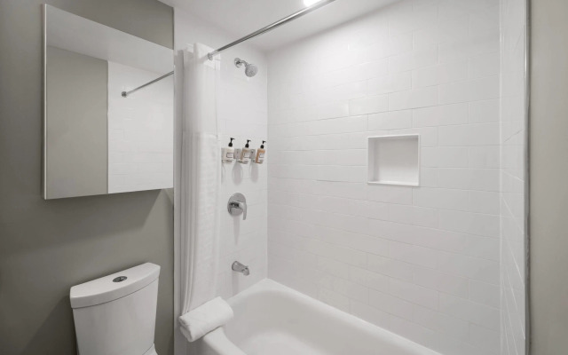 Reside Navy Yard, a Wyndham Residence